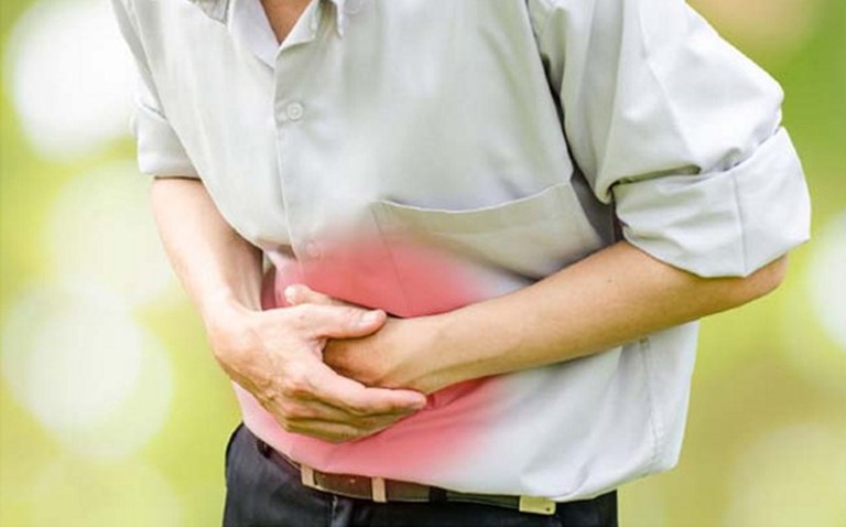Người bị viêm dạ dày thể teo thường gặp phải những cơn đau bụng dữ dội